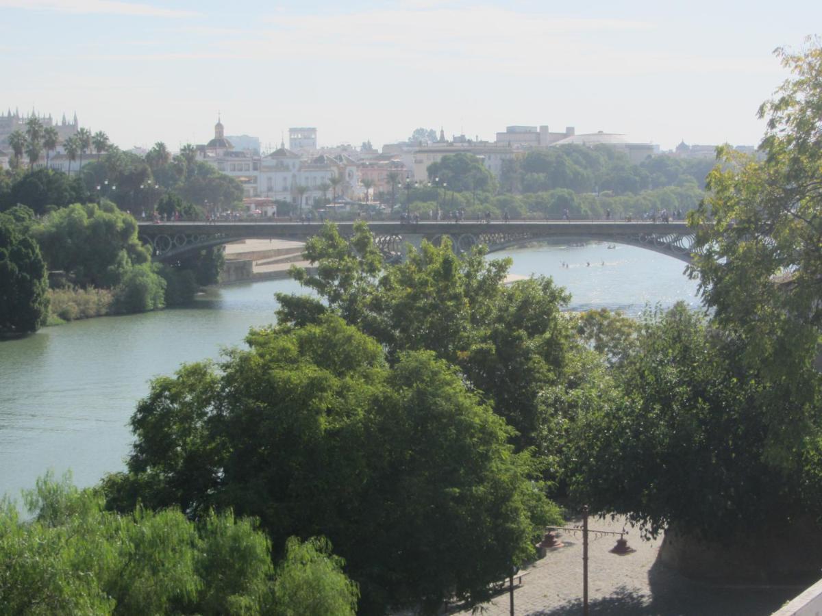 Trianabridgeviews Atico Con Vistas Al Puente De Triana Calle Castilla 38 Seville Ngoại thất bức ảnh
